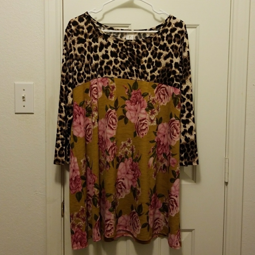 Mustard and Cheetah top